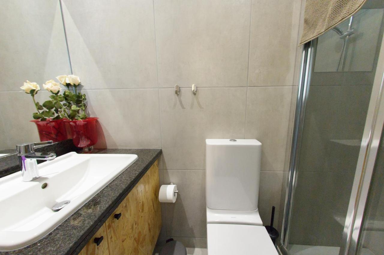 Strovolos Value Suites Exteriér fotografie